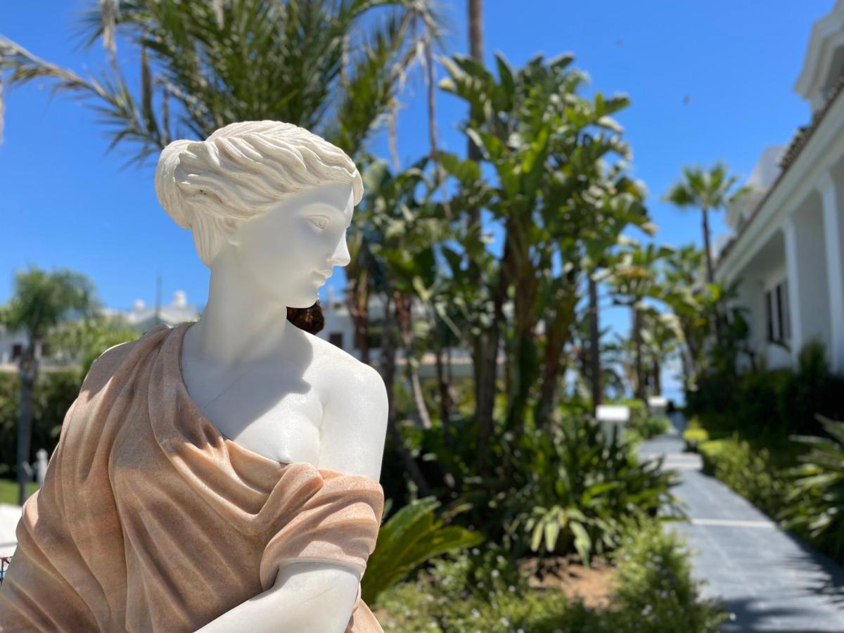Doncella Beach , Apartamento Con Vistas Al Mar Estepona Buitenkant foto